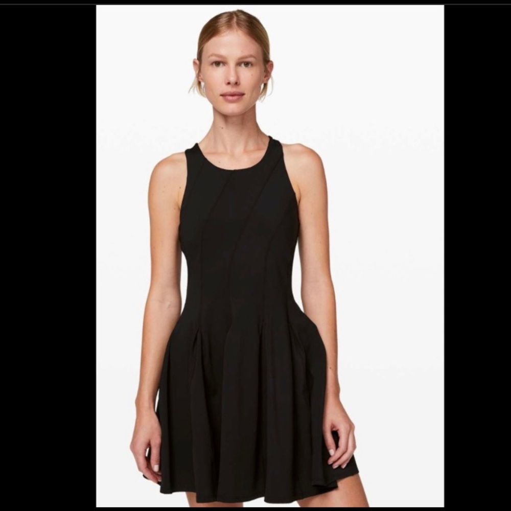 EUC Lululemon court crush dress size 10